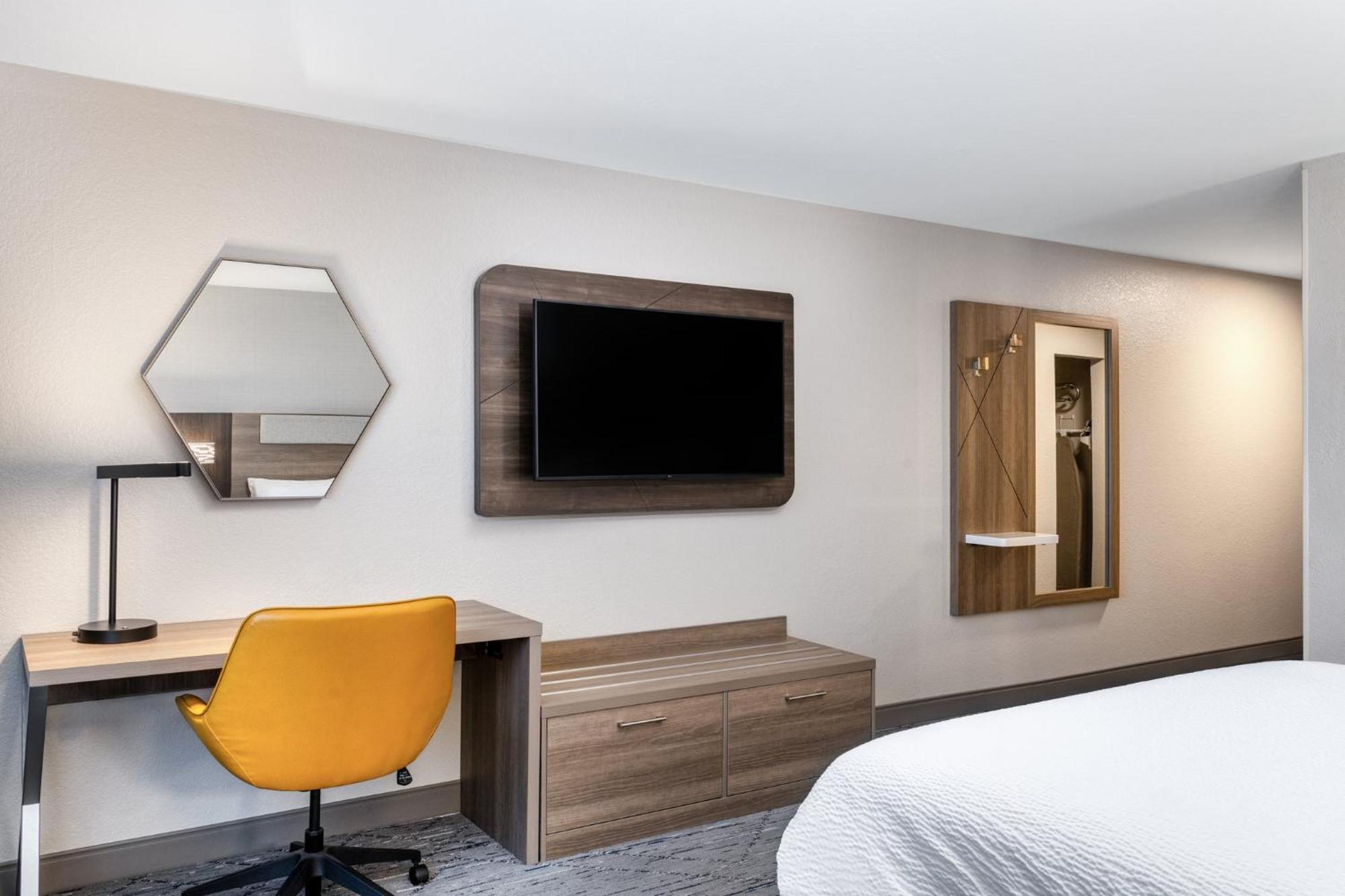 Holiday Inn Express & Suites - Green Bay East By Ihg מראה חיצוני תמונה